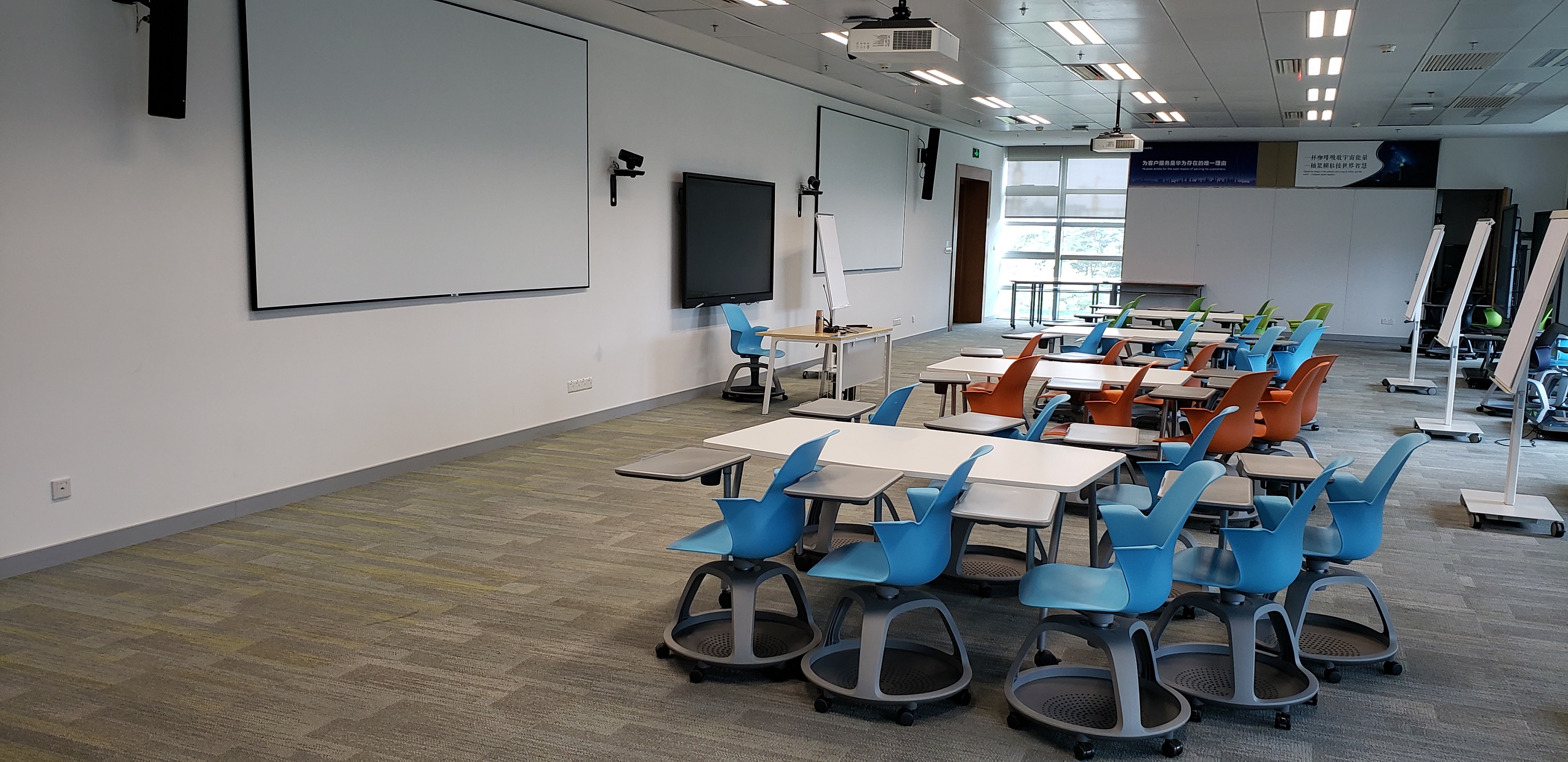 1556591238067025700.jpg 1556591238067025700.jpg