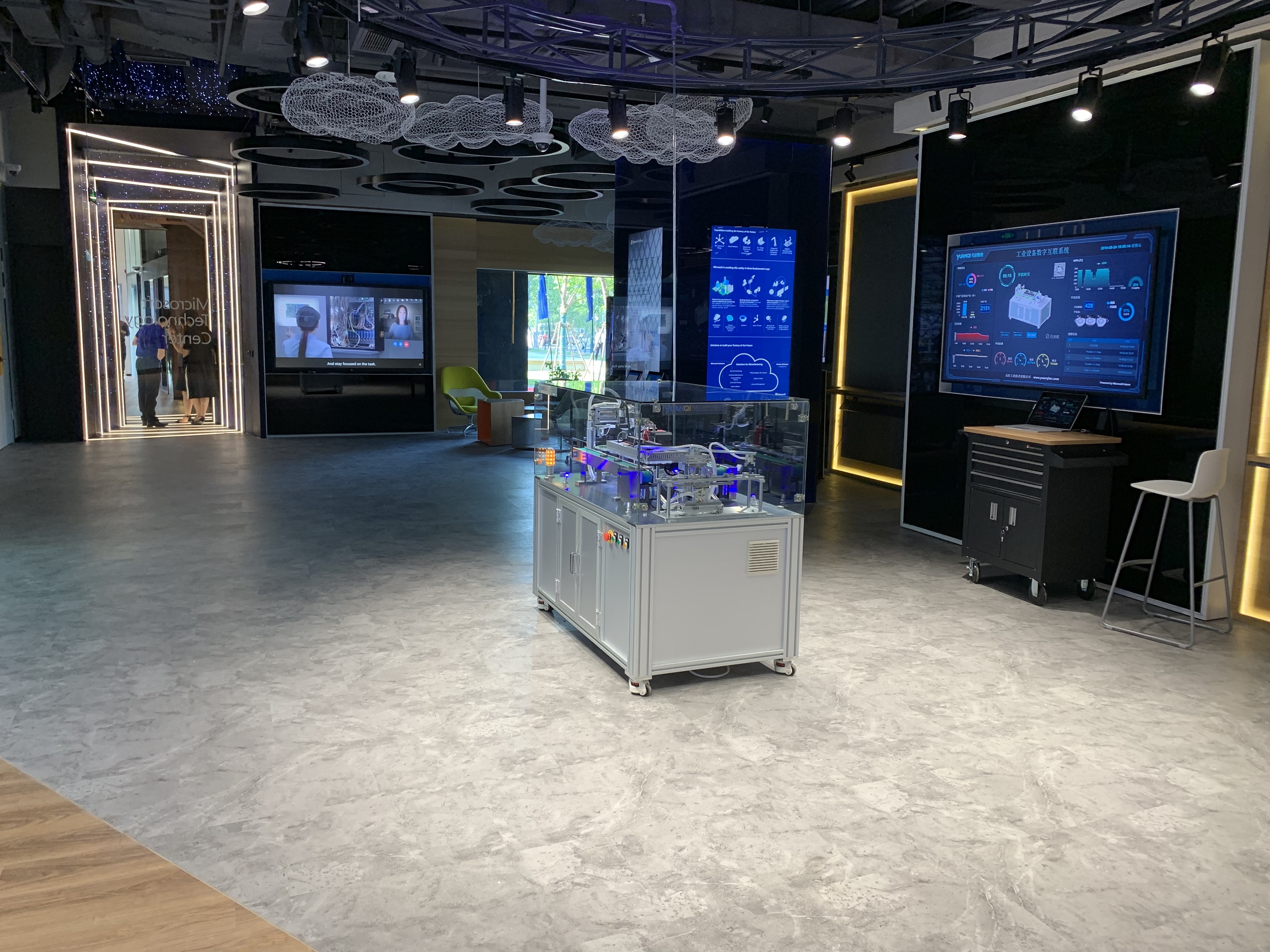 1560737751565068359.jpg 1560737751565068359.jpg