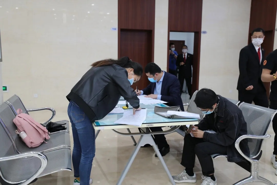 1588991135729058835.jpg 1588991135729058835.jpg