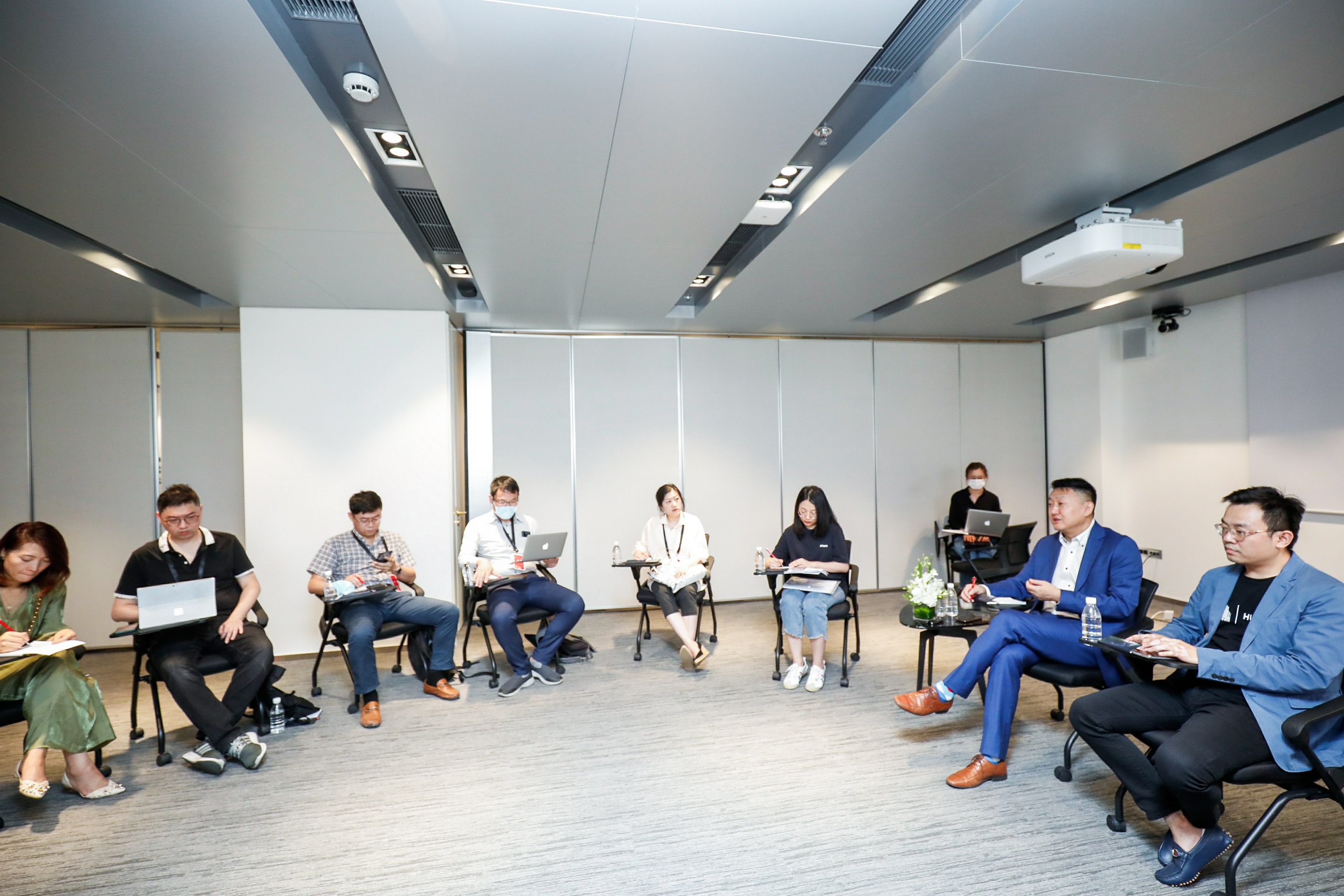 1592998500037075859.jpg 1592998500037075859.jpg